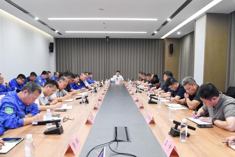 产业园召开四季度安委会例会暨中秋国庆安全防范会议}